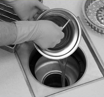 Cleaning ACO Building Drain Cleaning ACO Building Drain